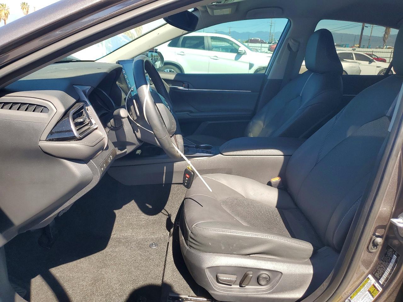 2024 Toyota Camry Xse - Image 7