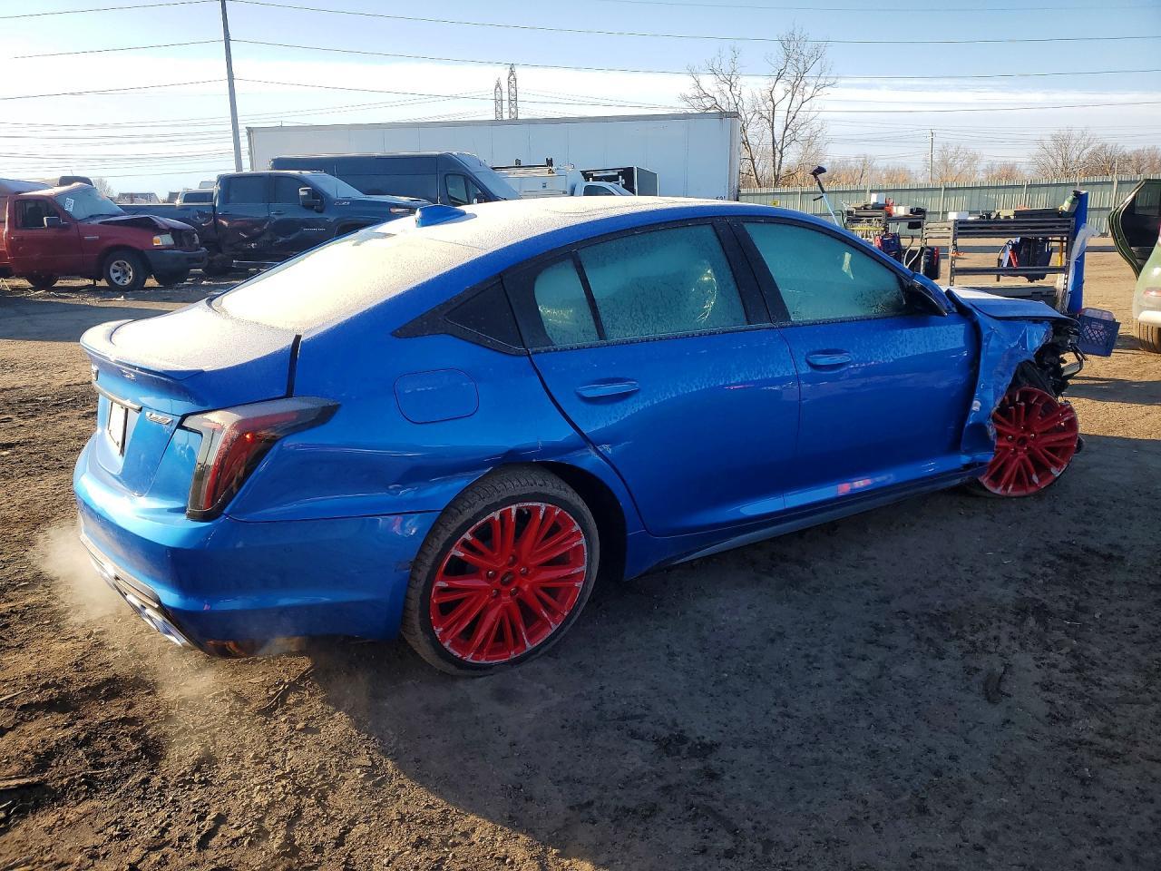 2024 Cadillac Ct5-V - Фото 3