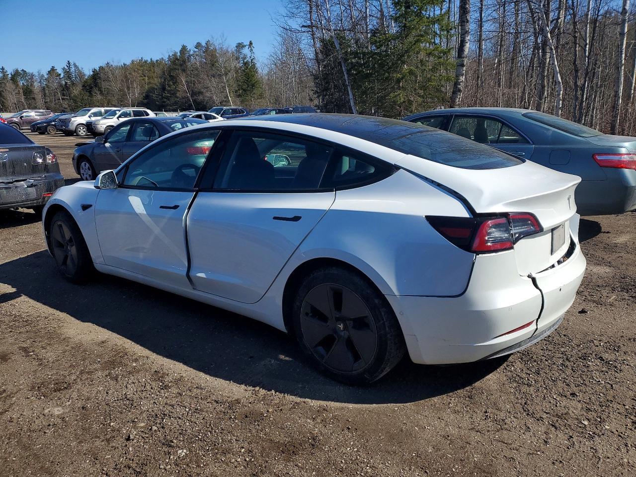 2022 Tesla Model 3 Standard Ran - Image 2