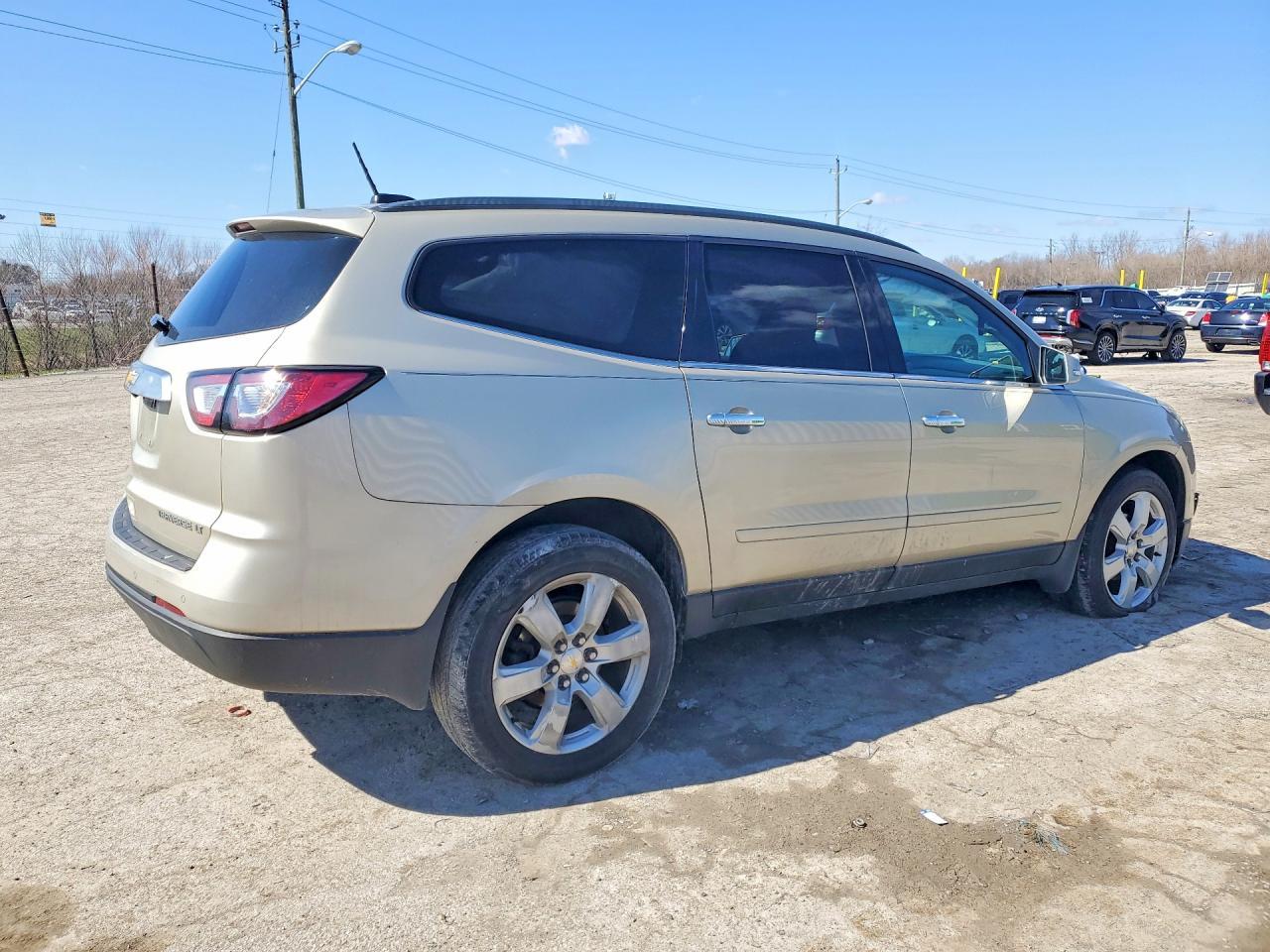2016 Chevrolet Traverse Lt - Фото 3