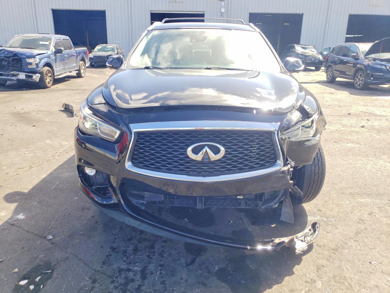 2019 Infiniti Qx60 Luxe - Image 5