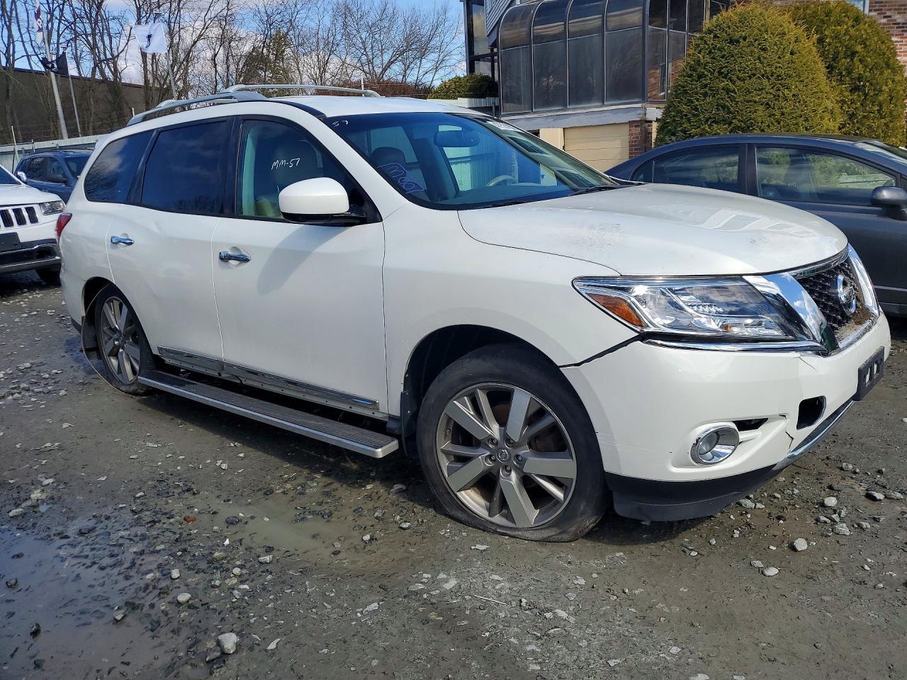 2013 Nissan Pathfinder S - Фото 4