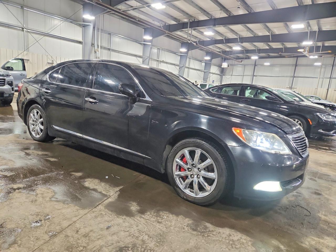 2009 Lexus Ls 460 L - Image 4