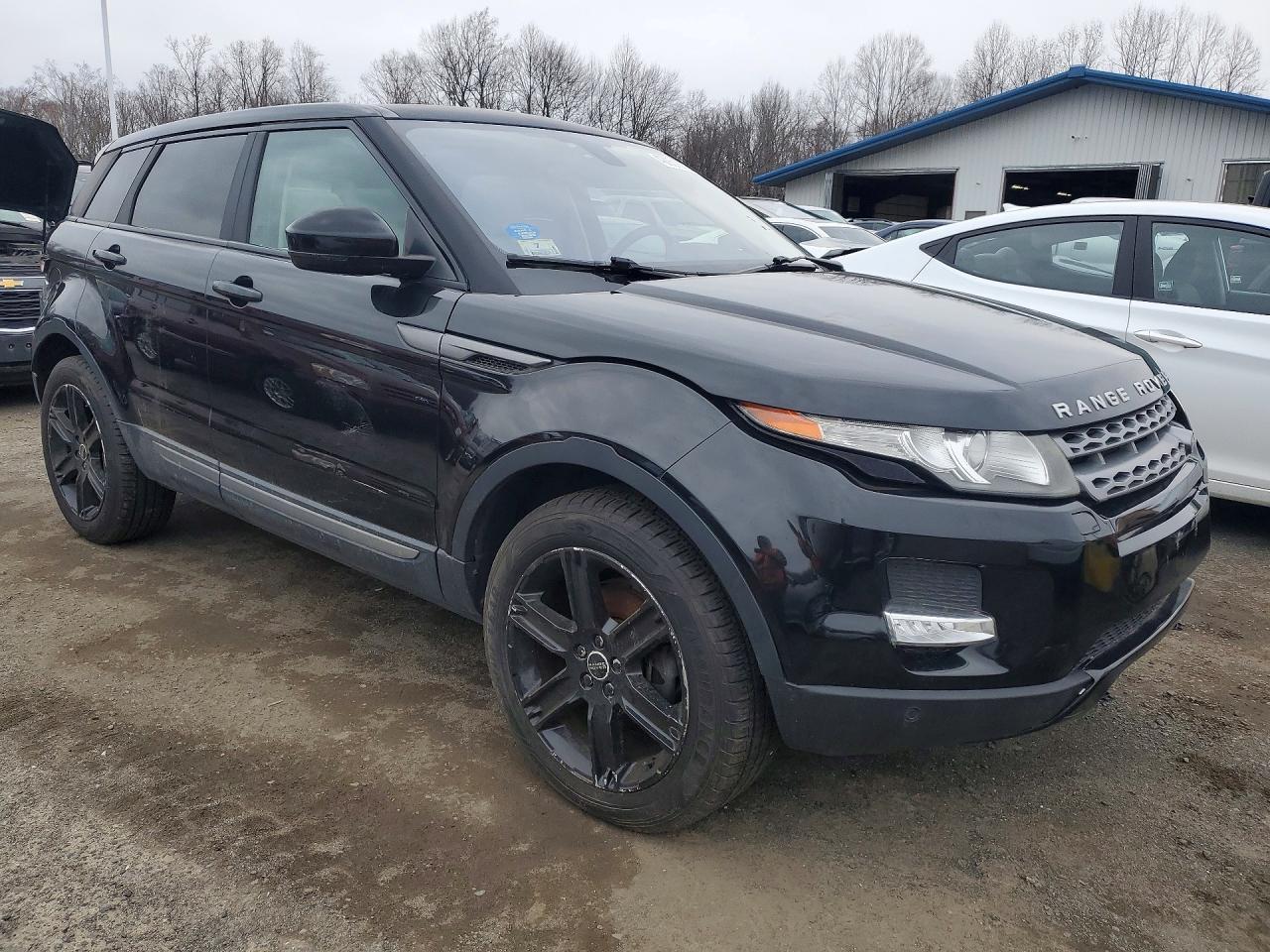 2015 Land Rover Range Rover Evoque Pure Plus - Image 4