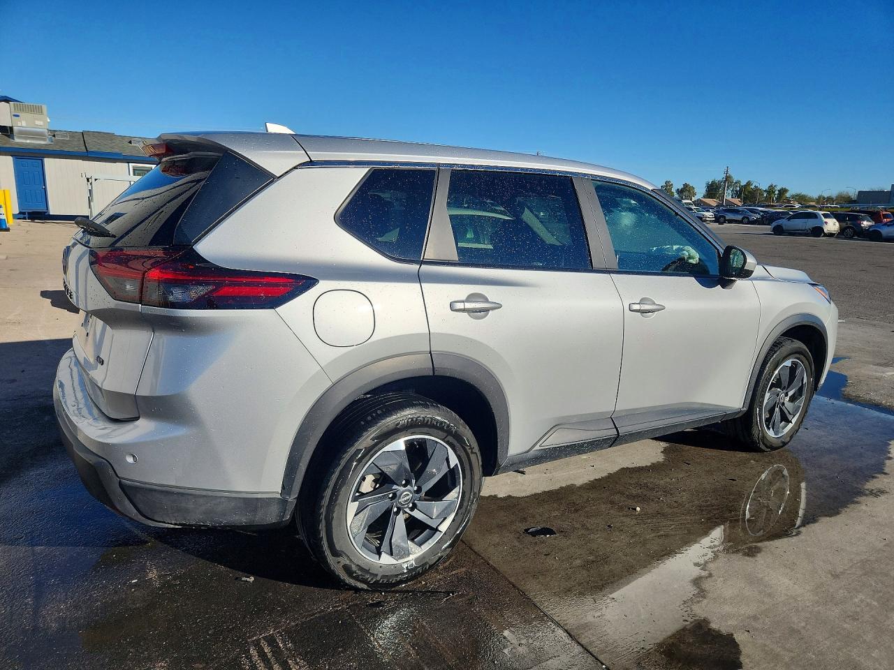 2025 Nissan Rogue Sv - Фото 3