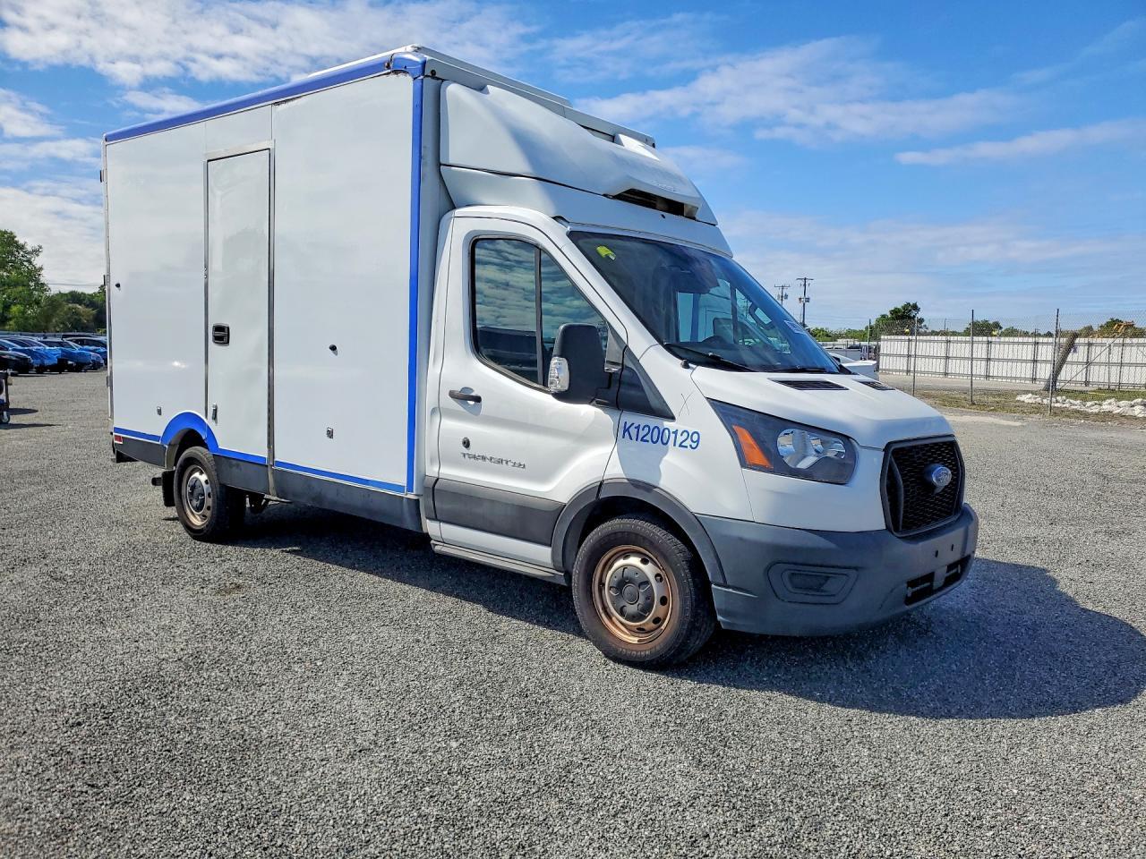 2020 Ford Transit Delivery Truck - Фото 4