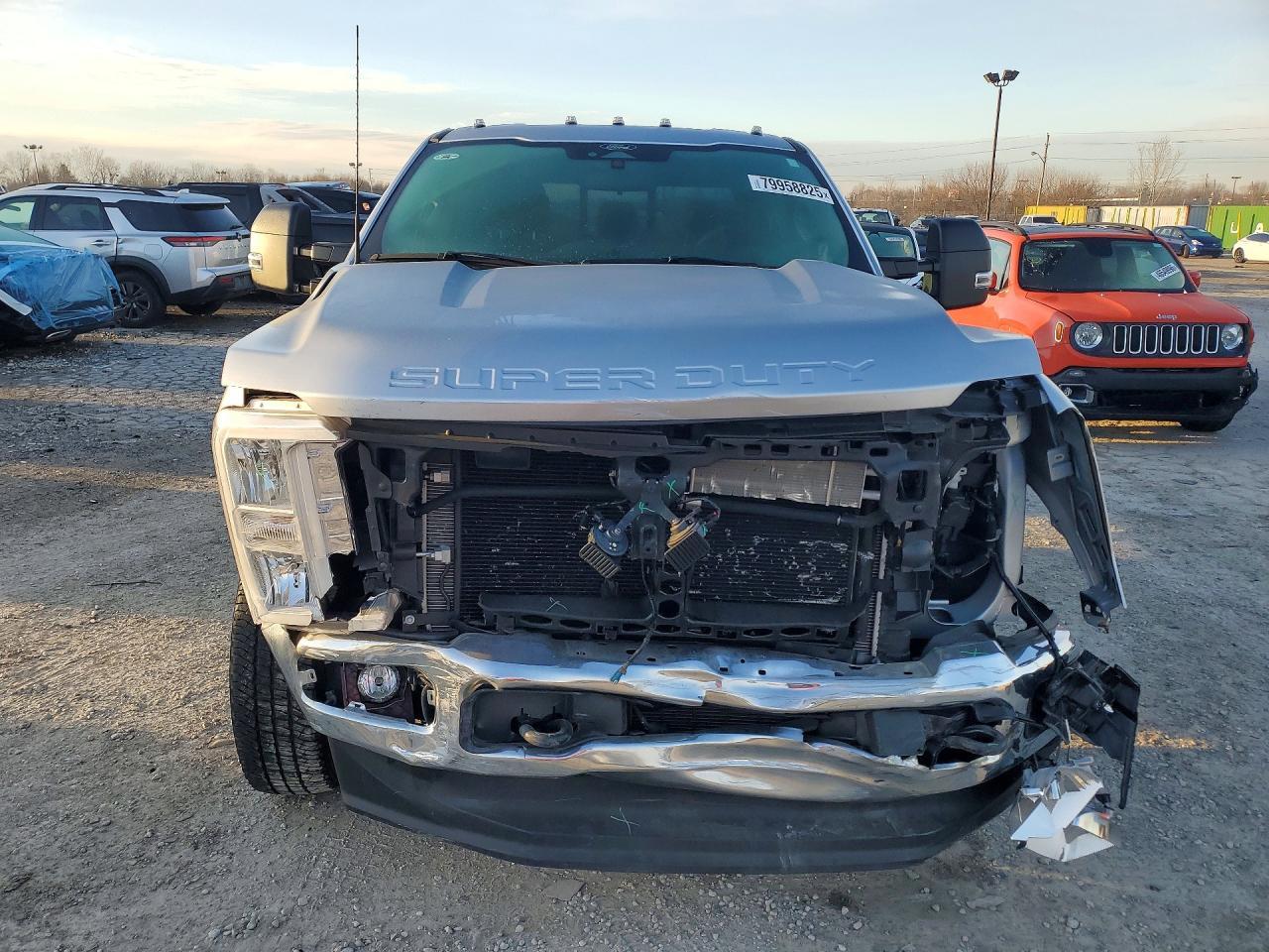 2024 Ford F350 Super Duty - Image 5