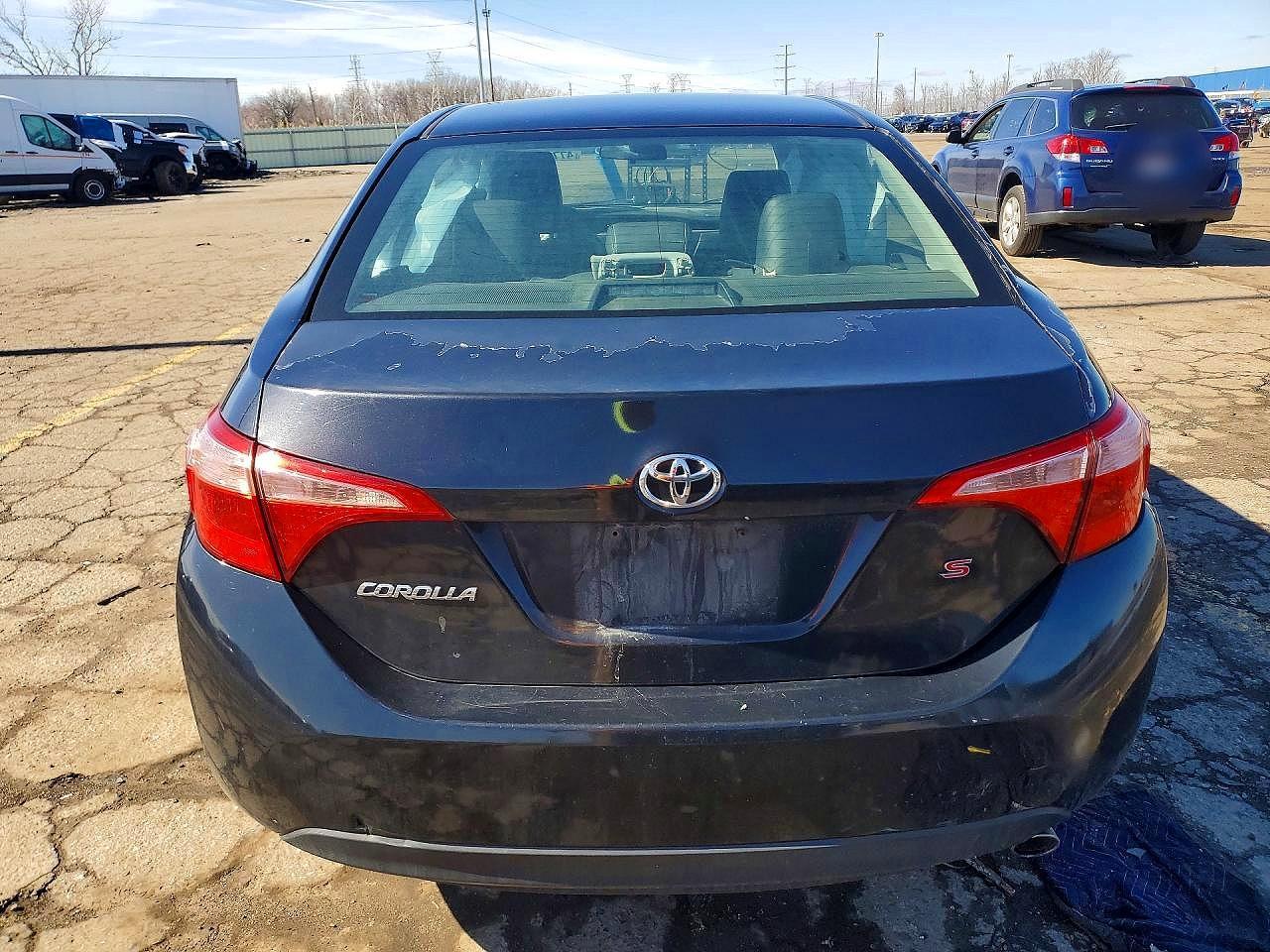 2015 Toyota Corolla S Plus - Фото 6