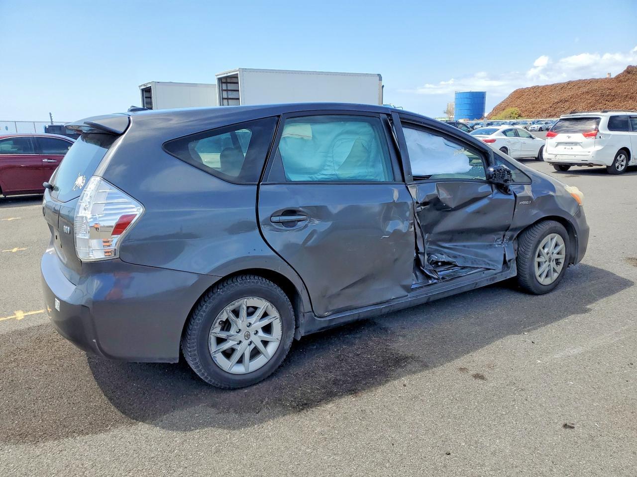 2012 Toyota Prius V Two - Image 3