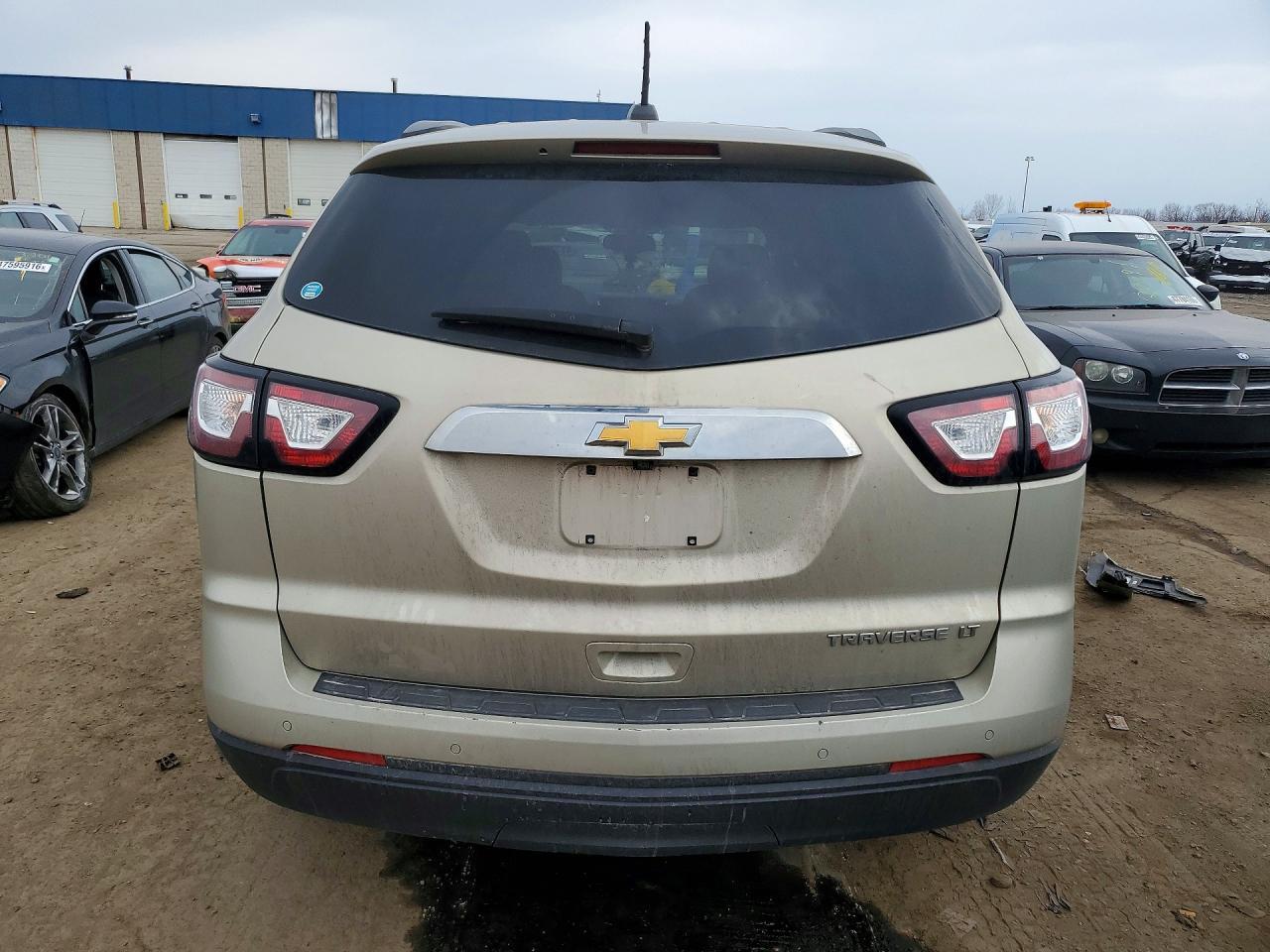 2016 Chevrolet Traverse Lt - Фото 6