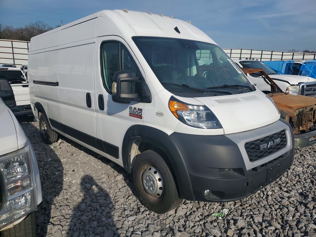 2022 Ram Promaster 2500 Utility / Service Van - Фото 4