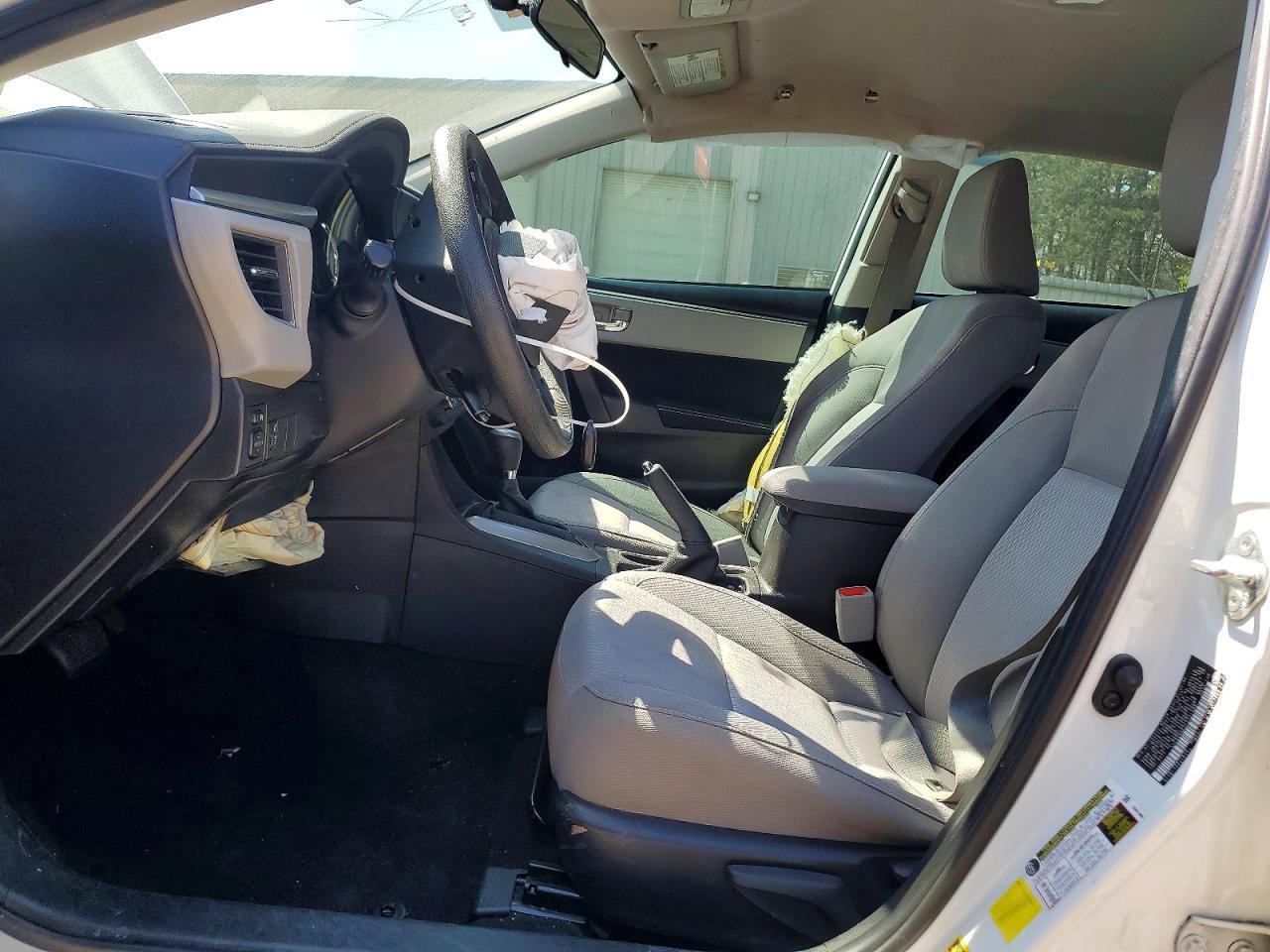 2015 Toyota Corolla Le - Фото 7