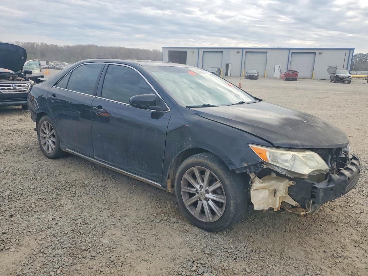 2012 Toyota Camry - Image 4