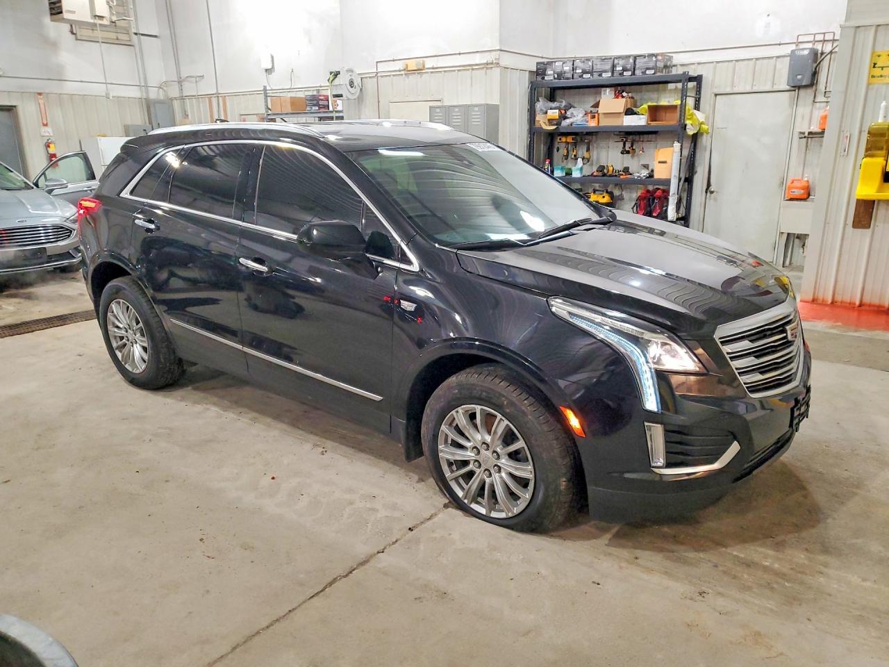 2017 Cadillac Xt5 - Image 4