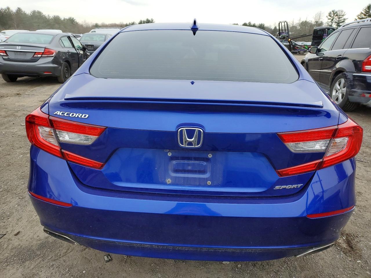 2018 Honda Accord Sport - Image 6