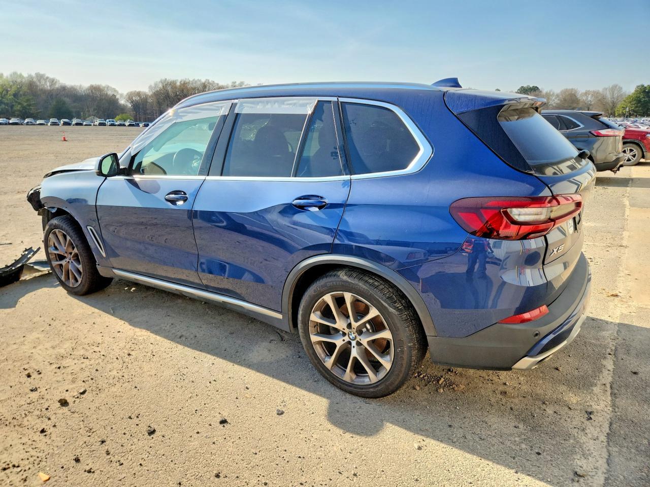 2021 BMW X5 xDrive40I - Фото 2