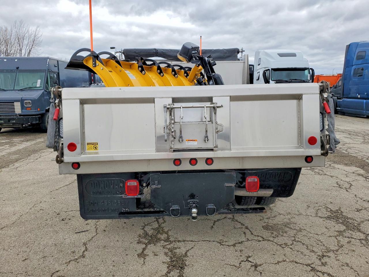 2024 Ford F550 Super Duty Dump Truck - Фото 6