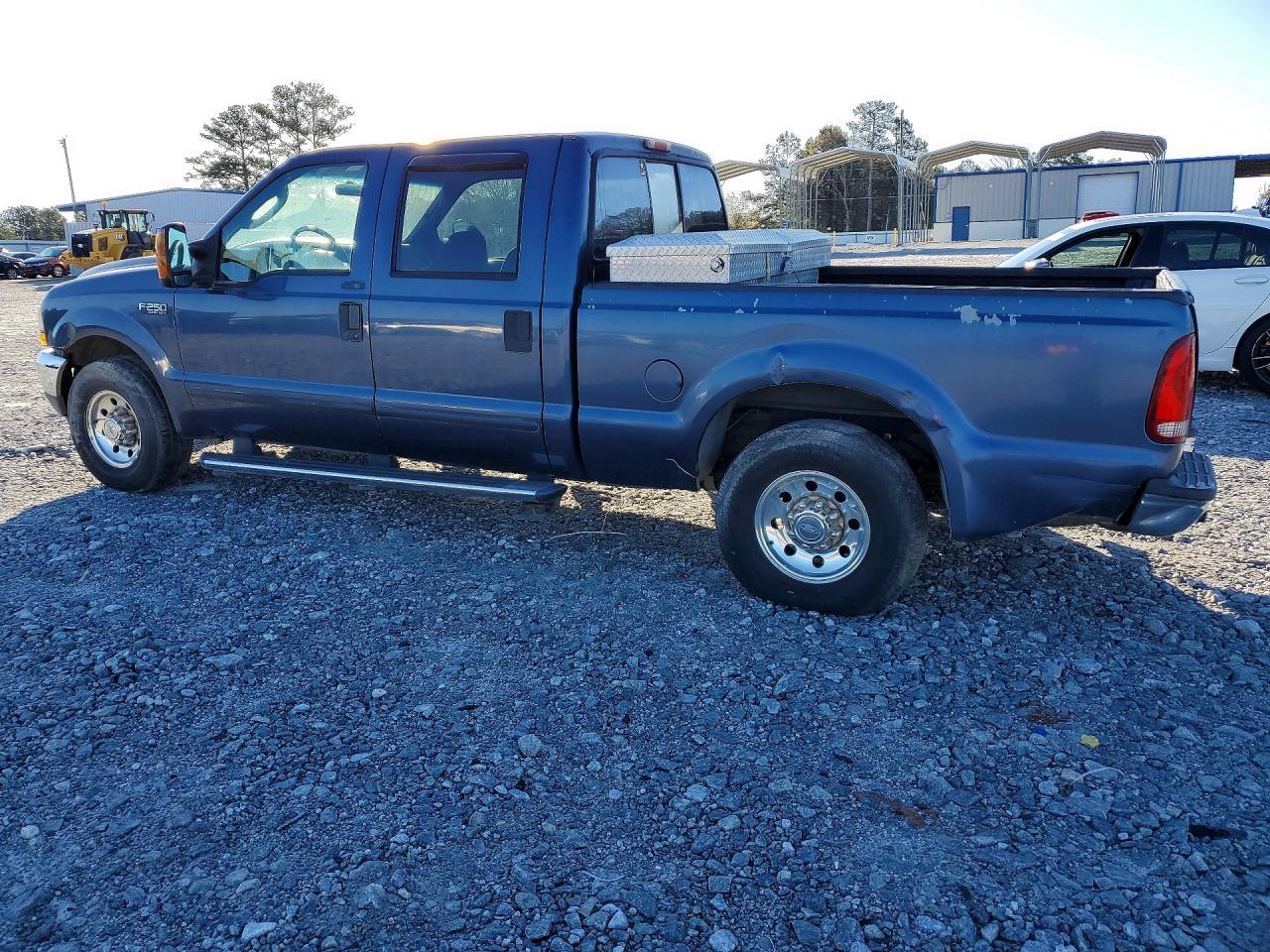 2004 Ford F250 Super Duty - Image 2