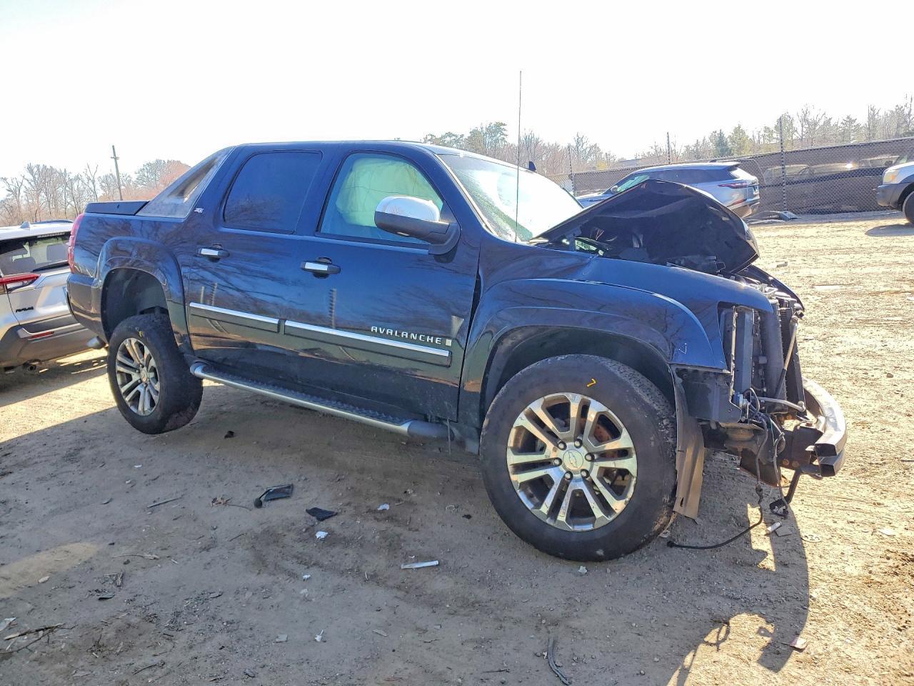 2008 Chevrolet Avalanche K1500 - Image 4