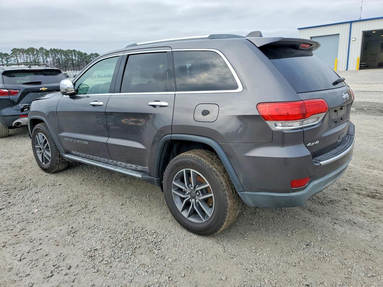 2019 Jeep Grand Cherokee Limited - Image 2