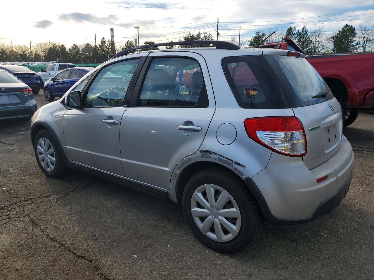2010 Suzuki Sx4 - Image 2