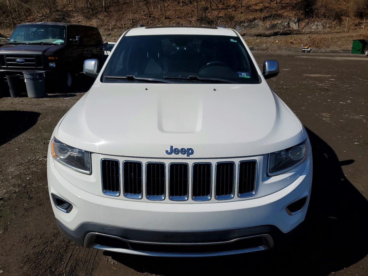 2015 Jeep Grand Cherokee - Image 5
