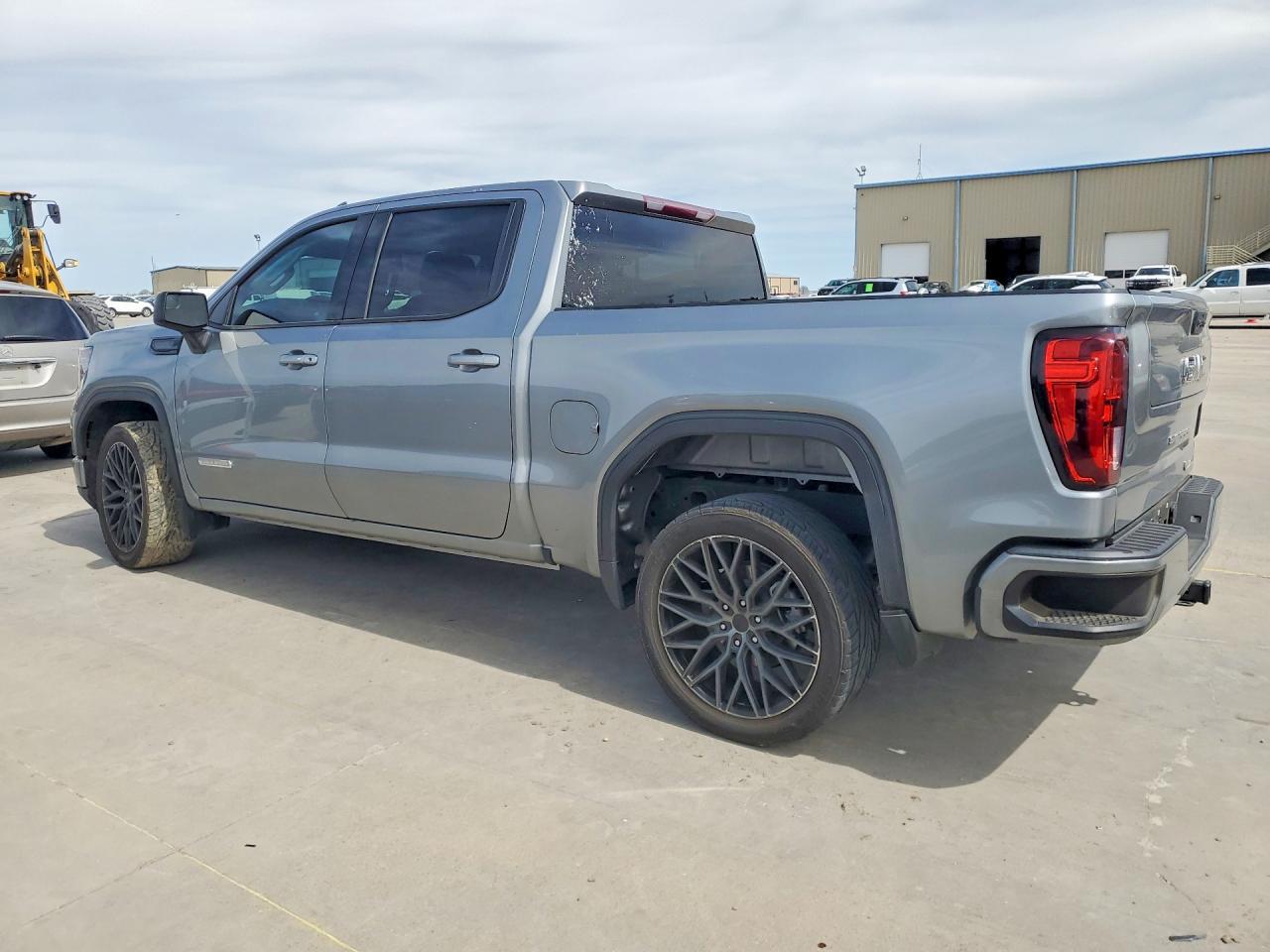 2023 GMC Sierra C1500 Elevation - Image 2