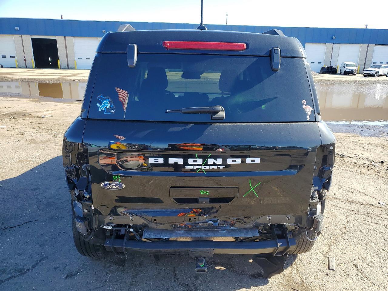 2023 Ford Bronco Sport Outer Banks - Фото 6