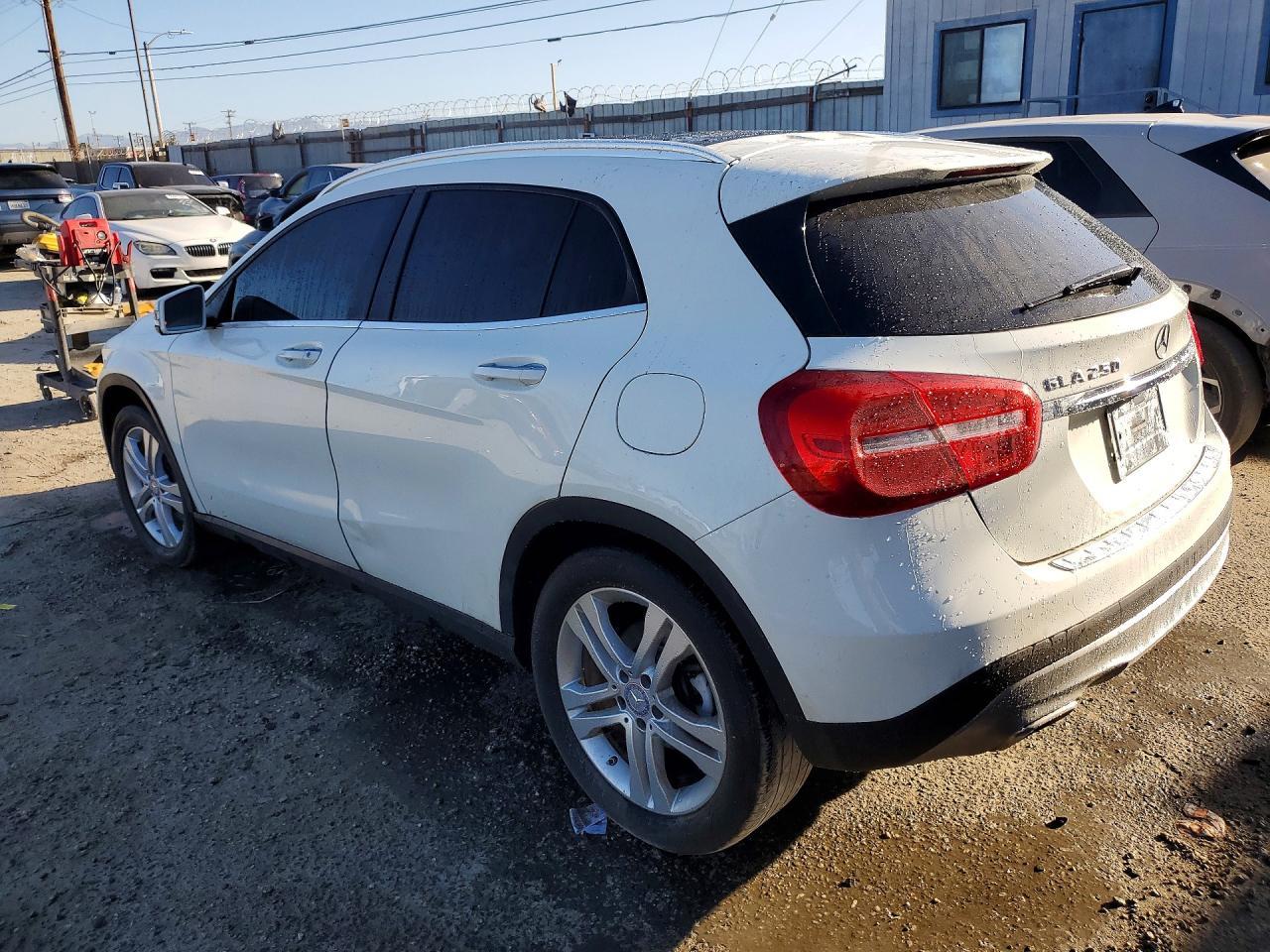 2015 Mercedes-Benz Gla 250 - Фото 2