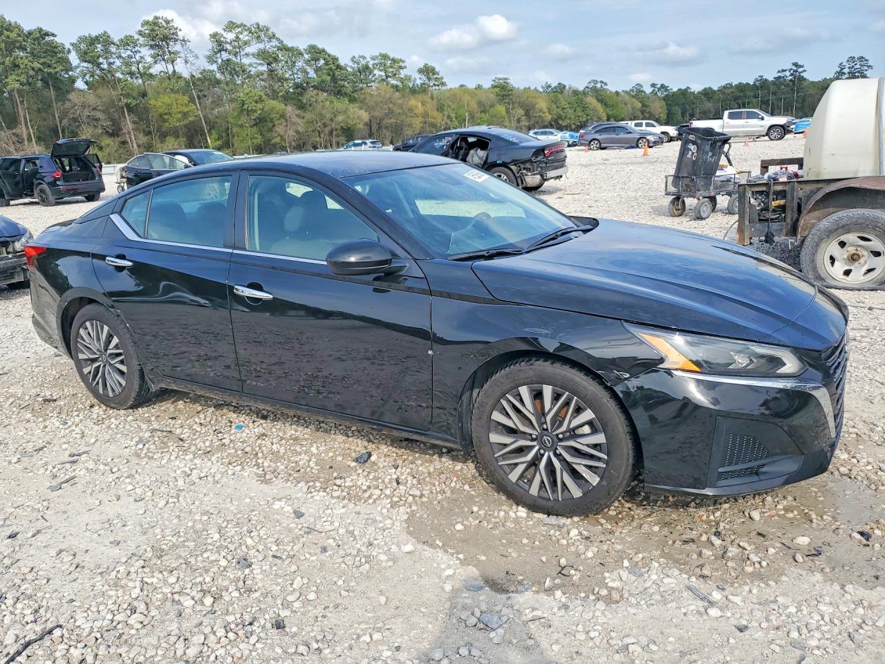 2023 Nissan Altima 2.5 Sv - Image 4