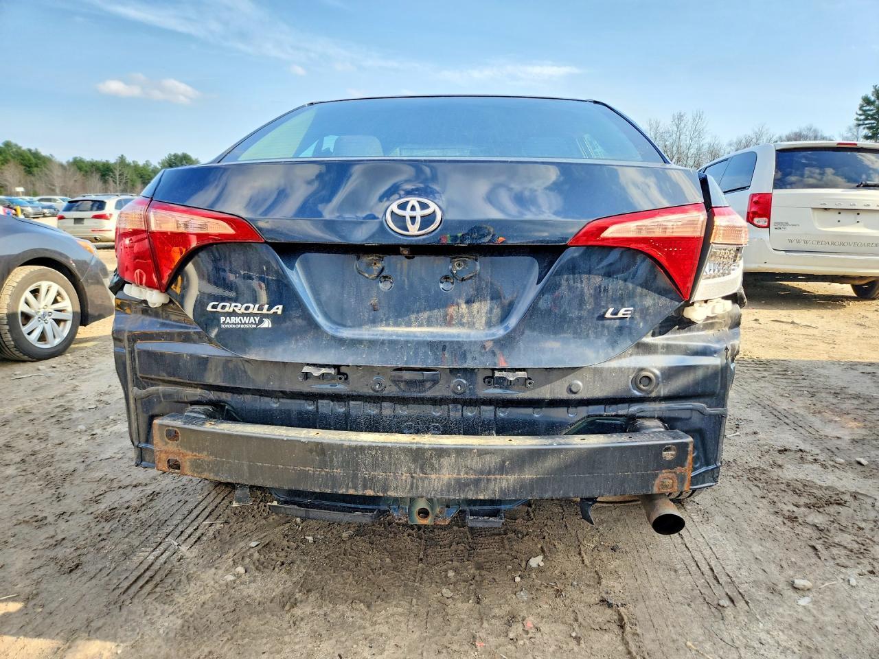 2019 Toyota Corolla Le - Image 6