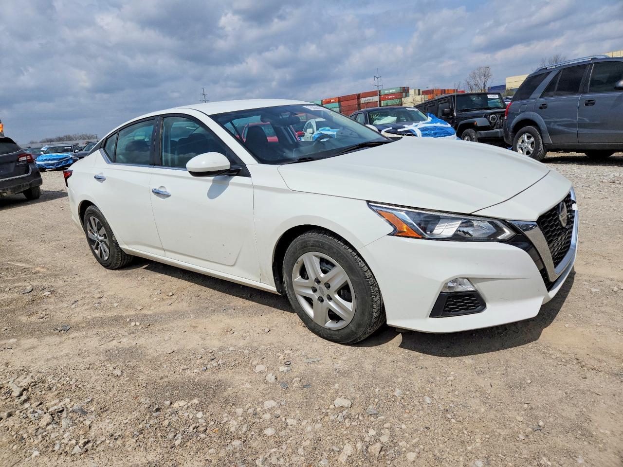 2020 Nissan Altima S - Image 4