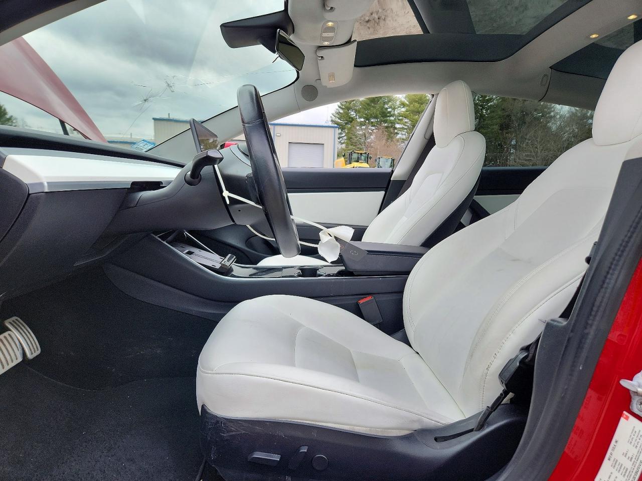 2018 Tesla Model 3 - Фото 7