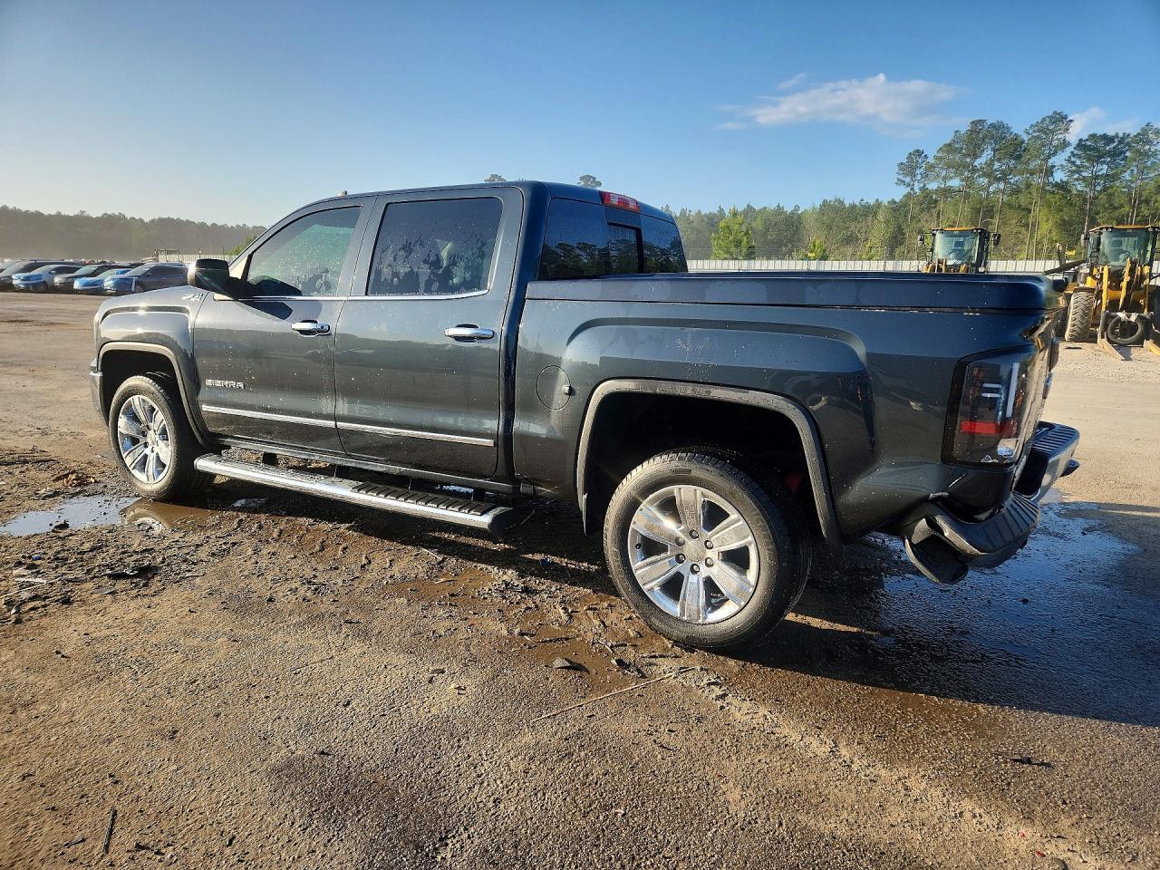 2018 GMC Sierra K1500 Slt - Image 2