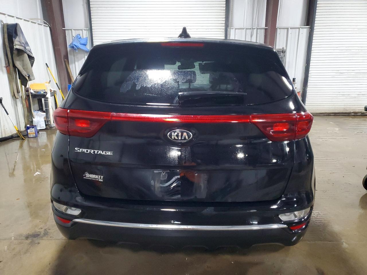 2022 Kia Sportage Lx - Image 6