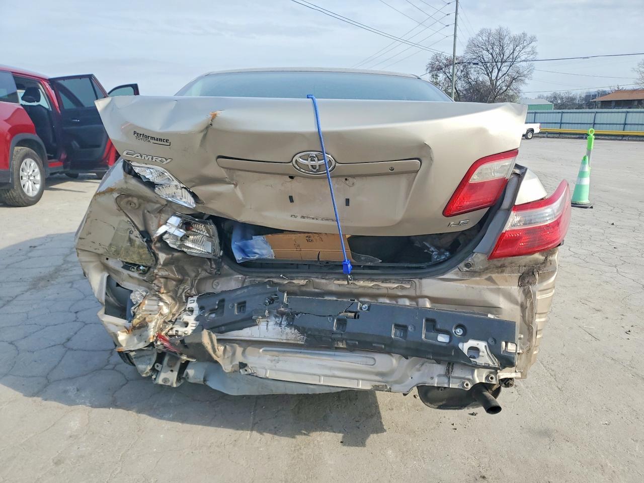 2007 Toyota Camry Le - Image 6