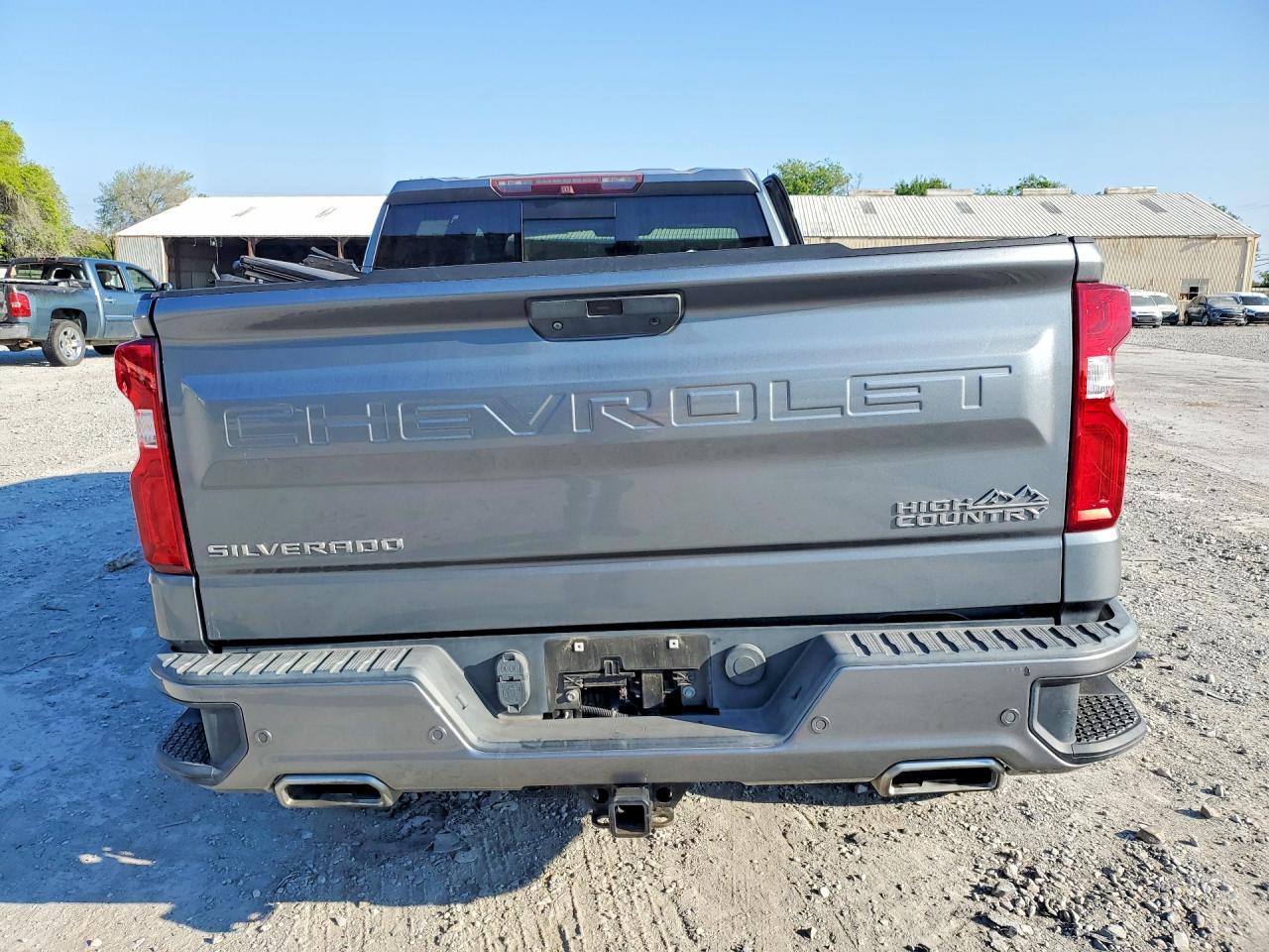 2019 Chevrolet Silverado K1500 High Country - Image 6