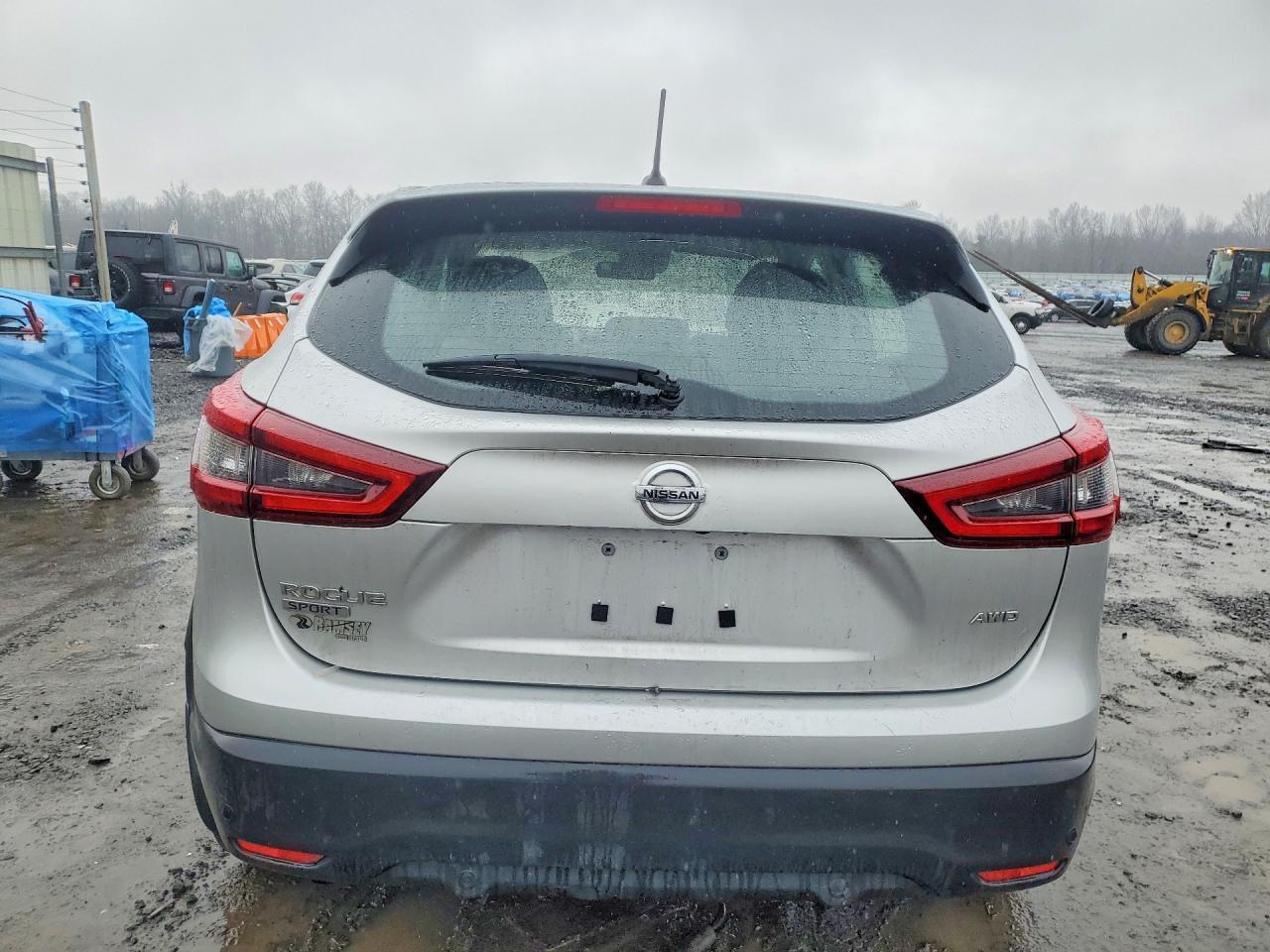 2021 Nissan Rogue - Image 6