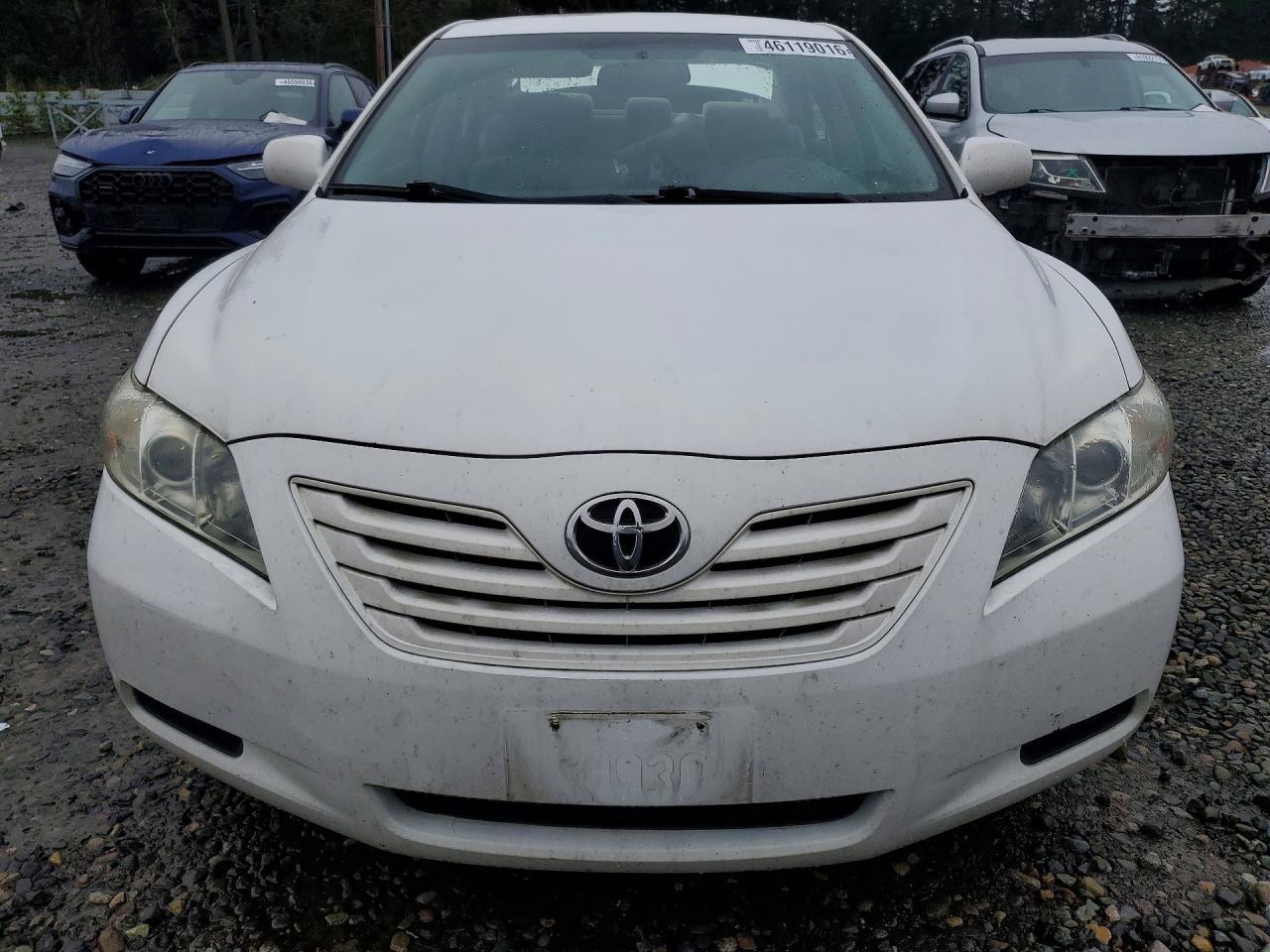 2008 Toyota Camry Le - Image 5