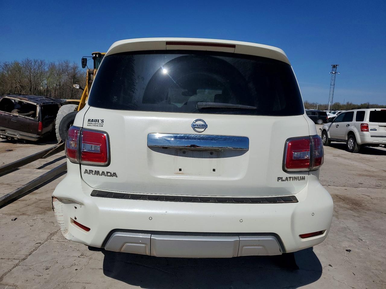 2017 Nissan Armada Platinum - Image 6