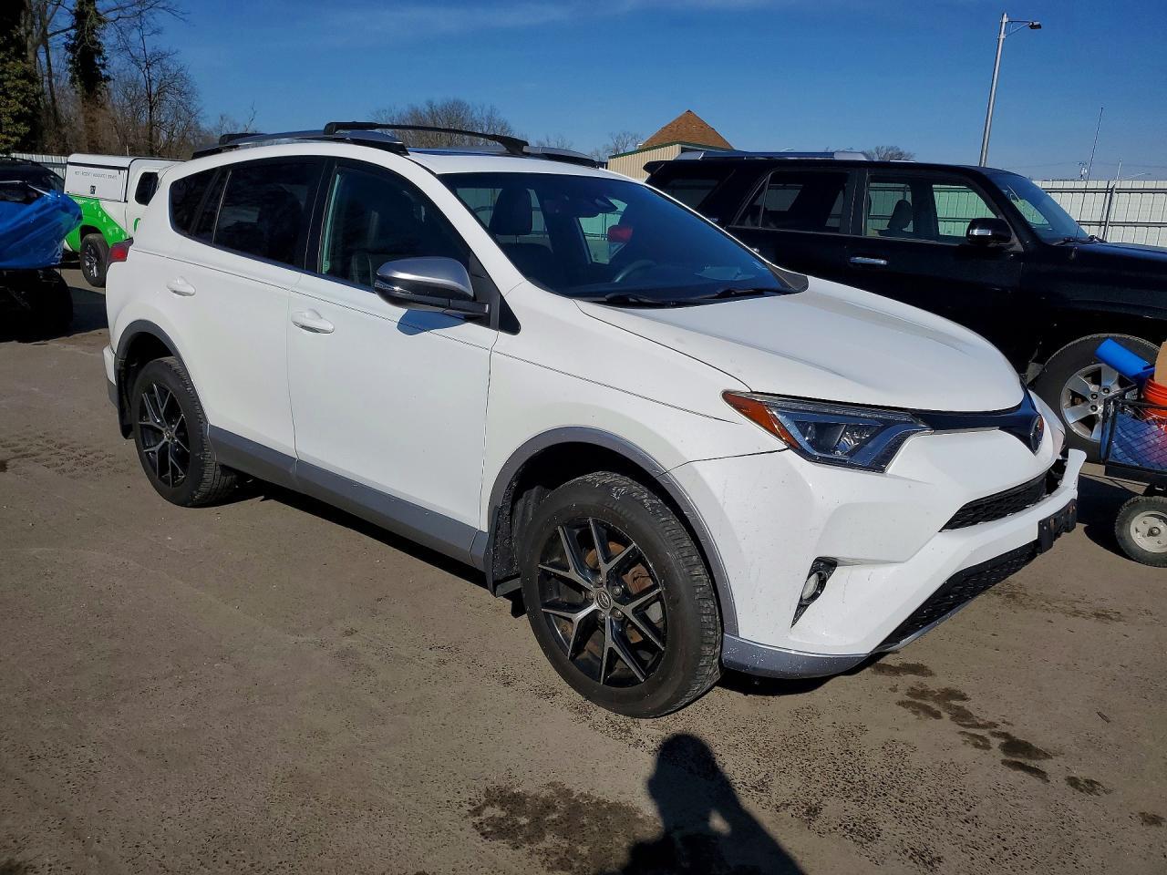 2018 Toyota Rav4 Se - Фото 4