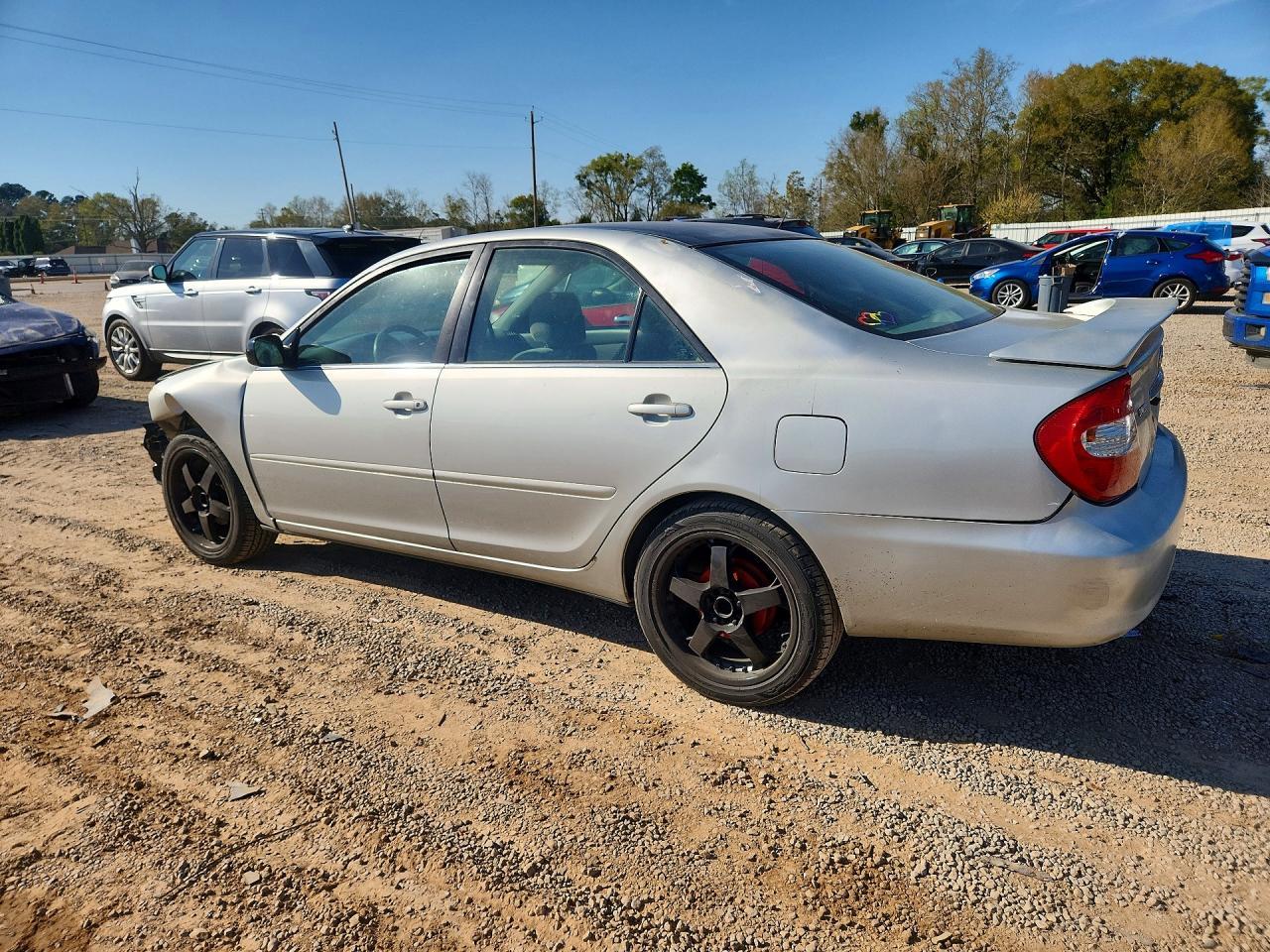 2003 Toyota Camry Le - Фото 2