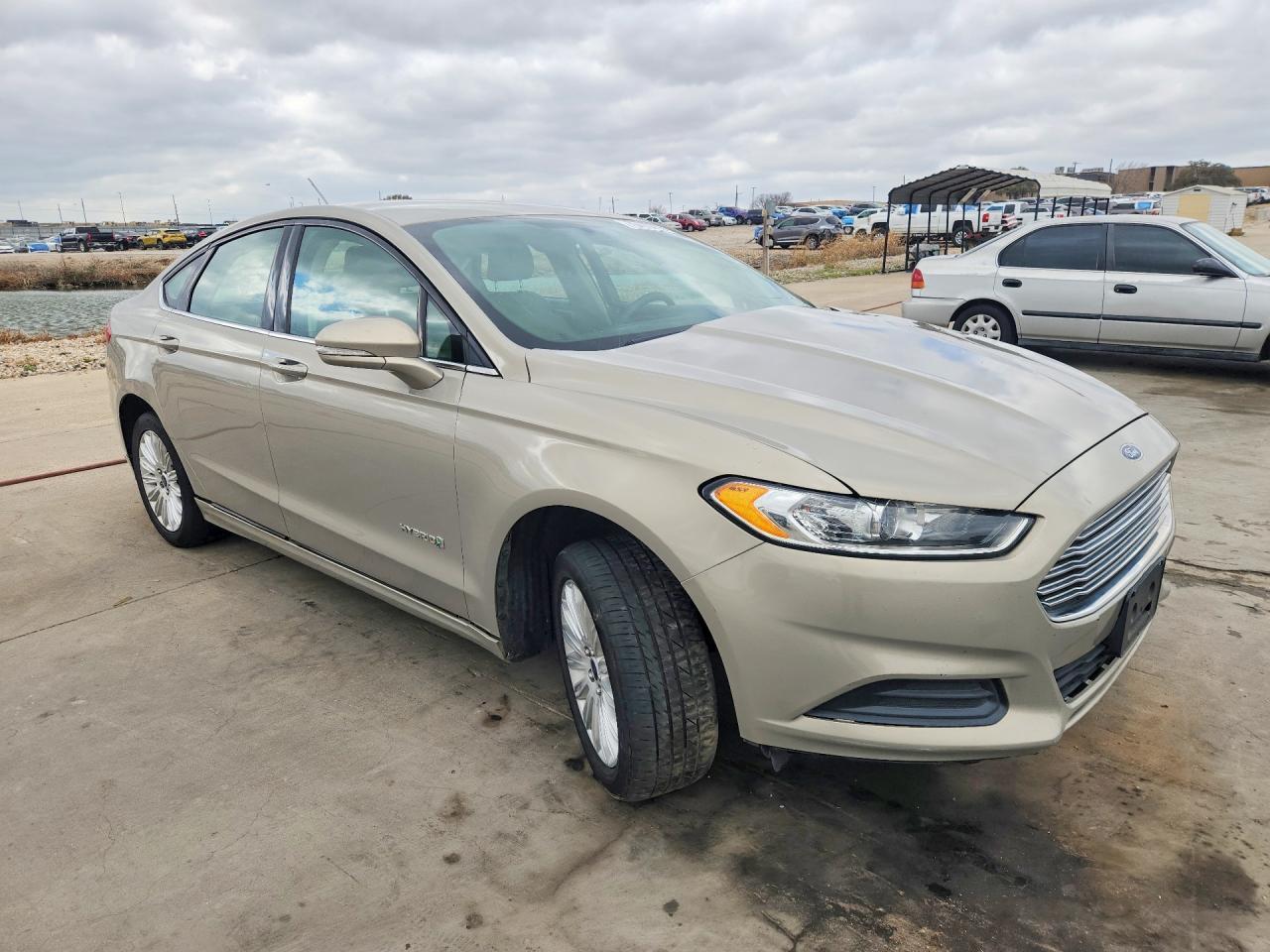 2015 Ford Fusion Se Hybrid - Image 4