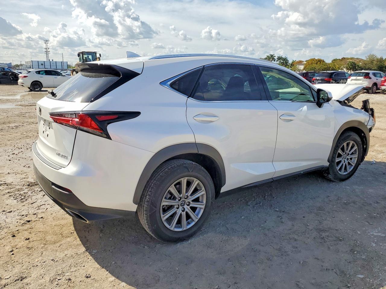 2020 Lexus Nx 300 Base - Image 3