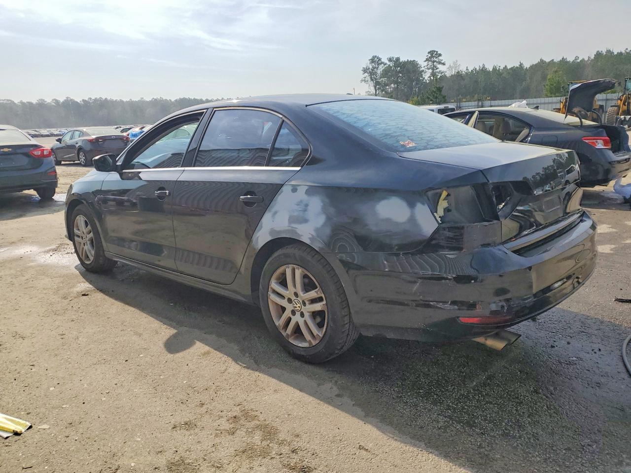 2017 Volkswagen Jetta S - Фото 2