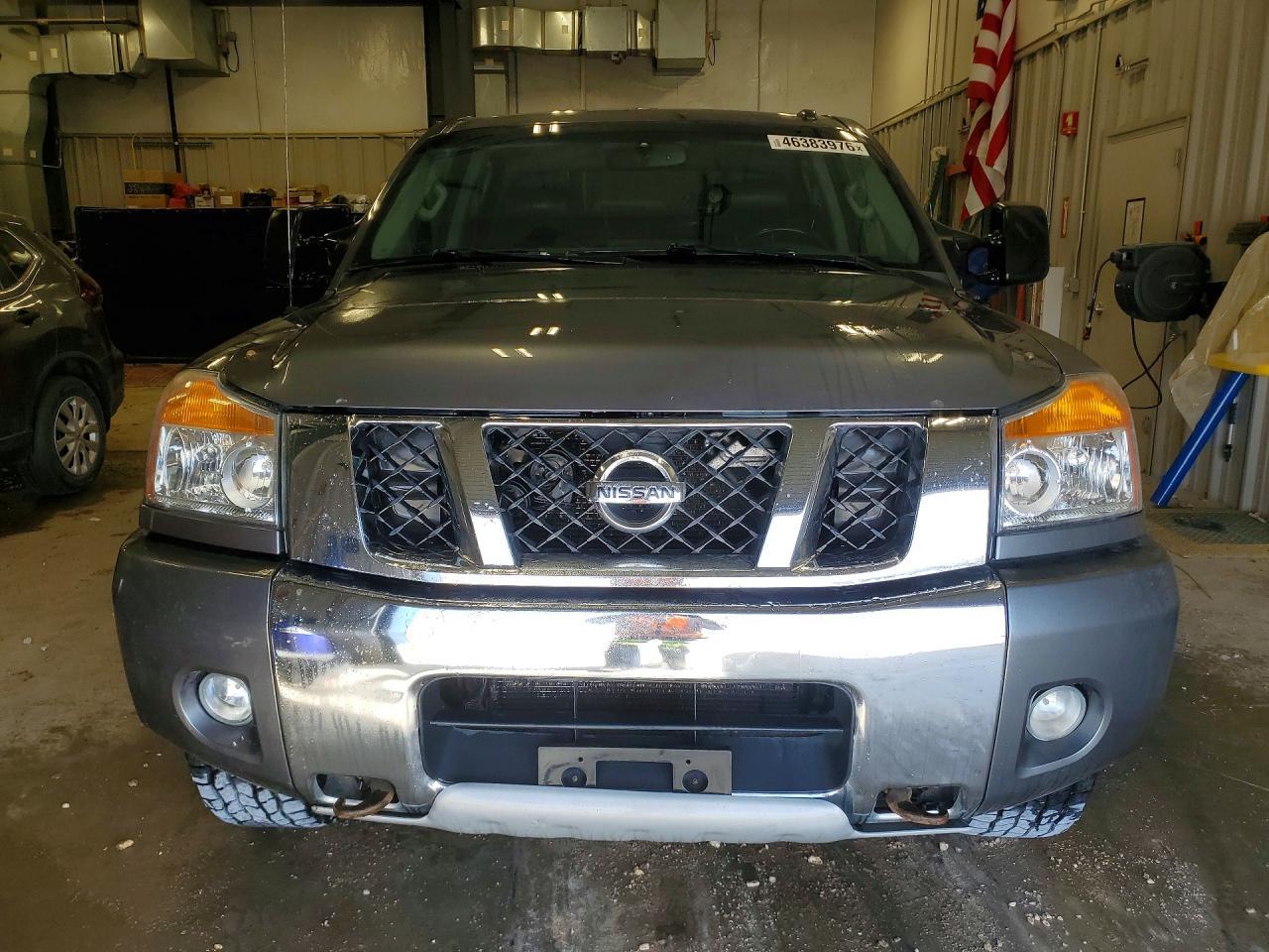 2014 Nissan Titan Sv - Фото 5
