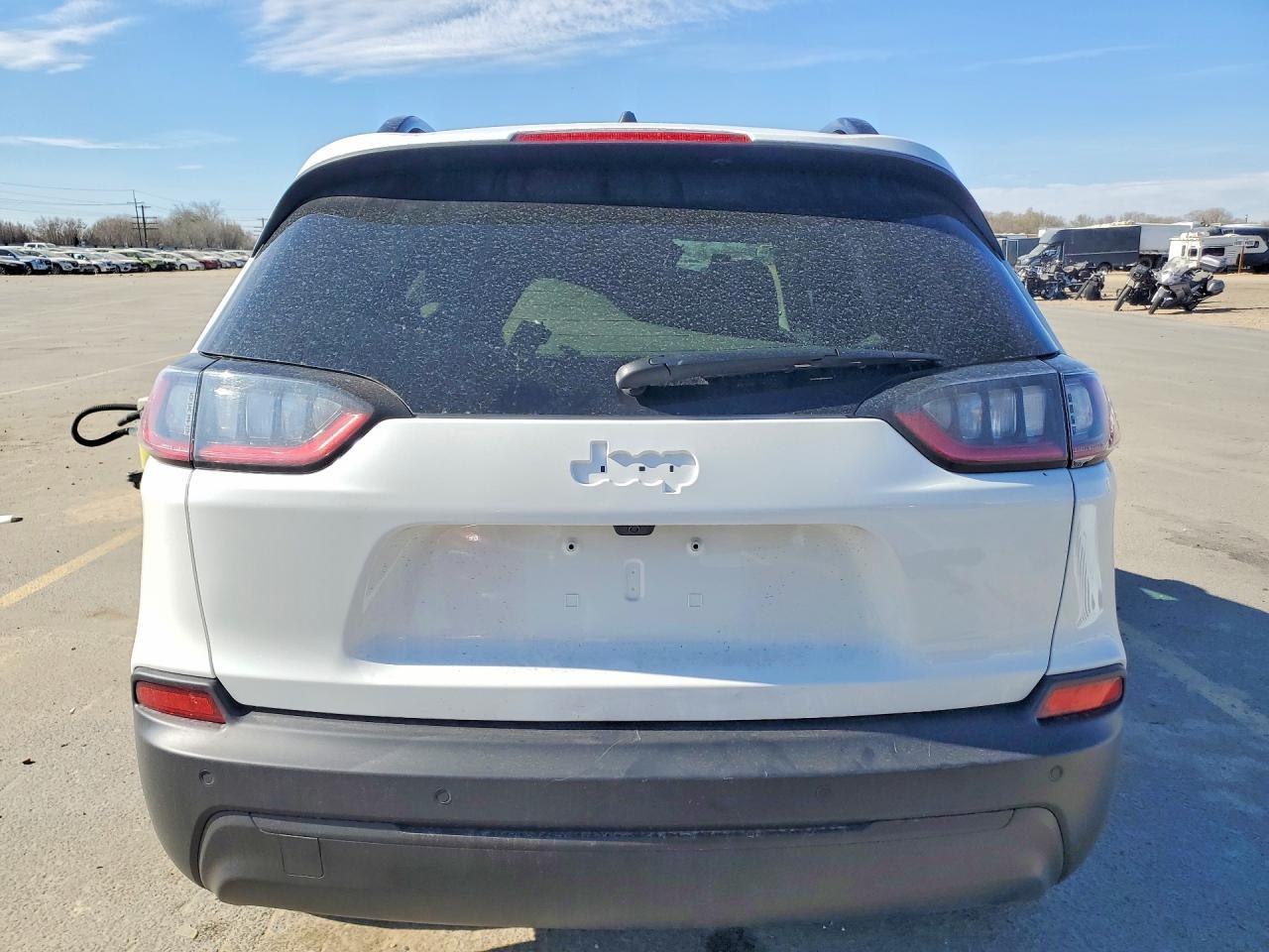 2023 Jeep Cherokee - Image 6