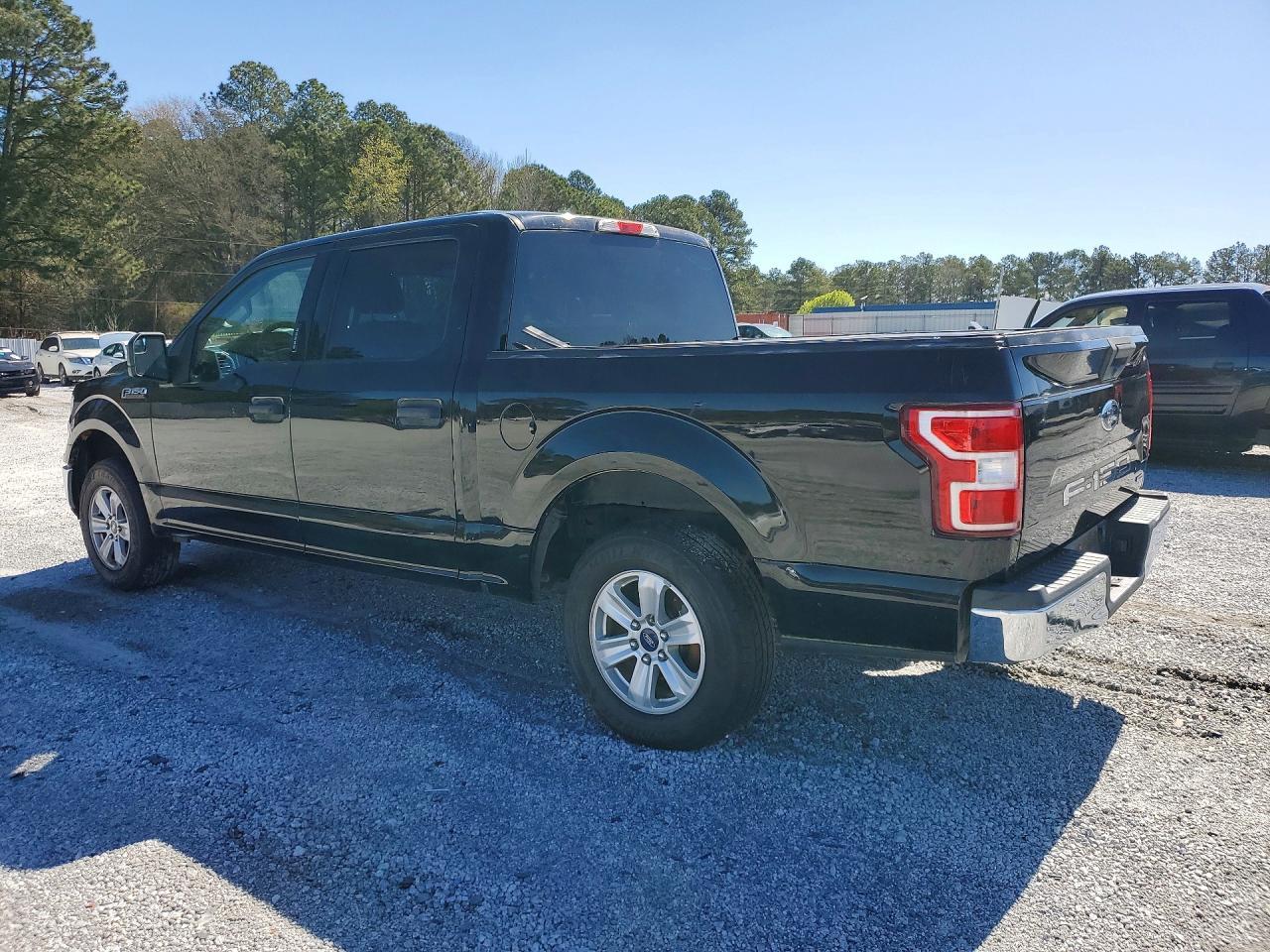2018 Ford F150 Supercrew - Фото 2