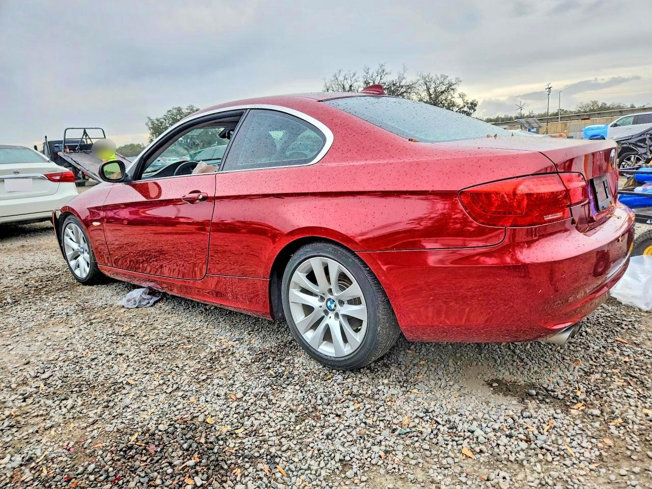 2011 BMW 328 I - Image 2