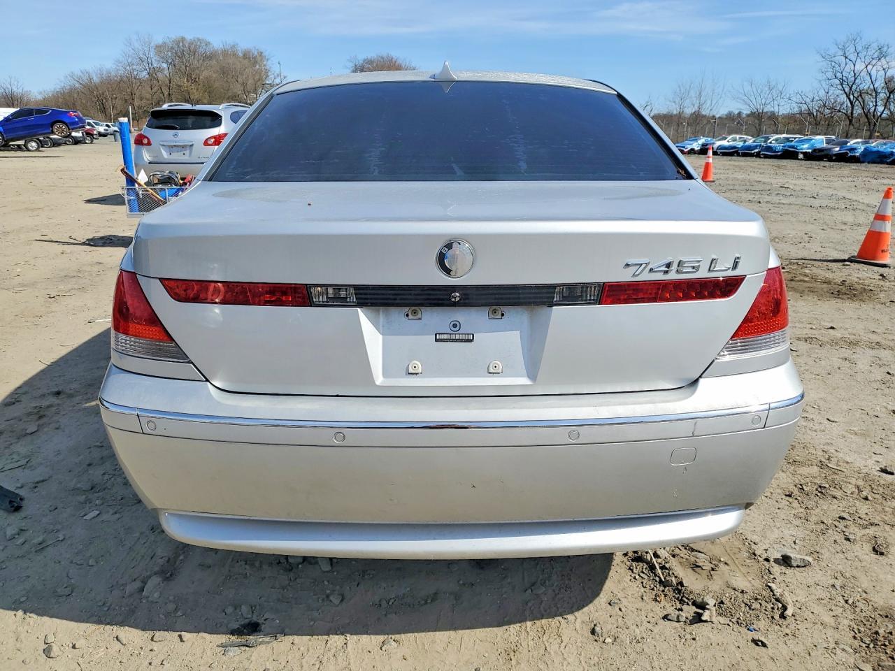 2005 BMW 745 Li - Image 6